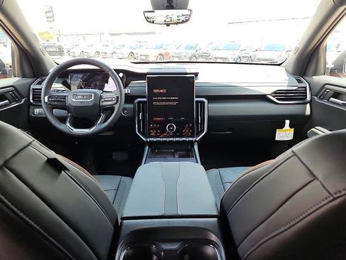 New 2026 GMC Acadia AT4 w/ LPO, Floor Liner Package image 11