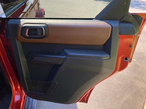 Used 2024 Ford Bronco Outer Banks AWD/4WD image 35