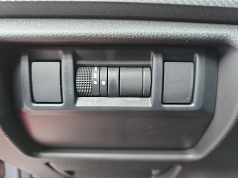 New 2026 Subaru Crosstrek 2.0i Premium image 24