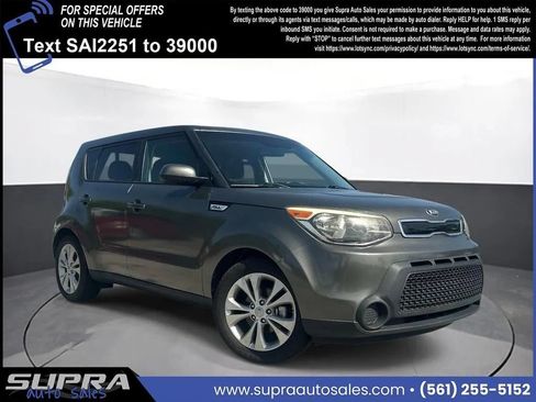 Used 2015 Kia Soul + FWD image 1