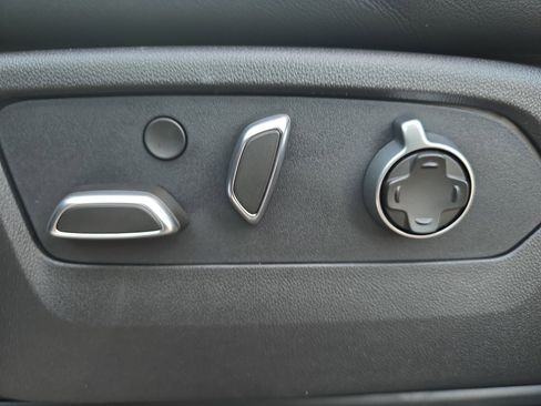 Certified 2026 Cadillac Escalade V AWD/4WD image 30