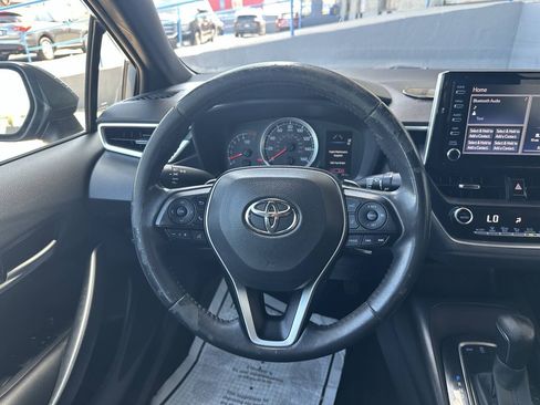 Used 2020 Toyota Corolla SE w/ Carpet Mat Package (TMS) FWD image 11
