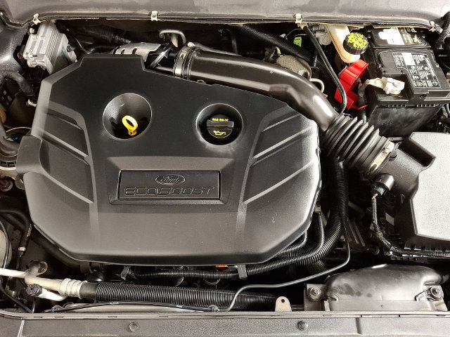 Used 2016 Ford Fusion SE w/ Equipment Group 202A FWD image 29