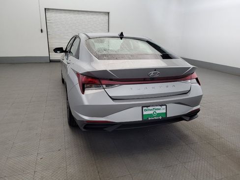 Used 2023 Hyundai Elantra SEL w/ Convenience Package FWD image 6