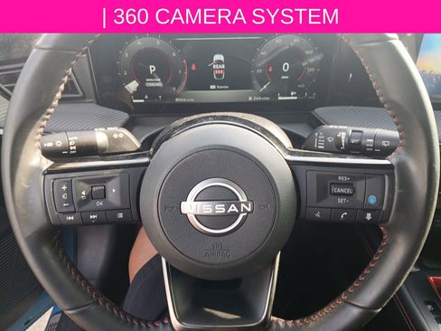 Certified 2025 Nissan Kicks SR w/ Illumination Package image 13