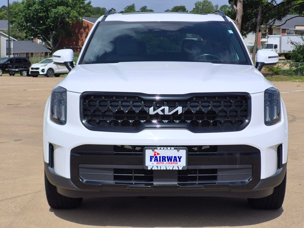 Used 2024 Kia Telluride EX X-Line AWD/4WD image 2