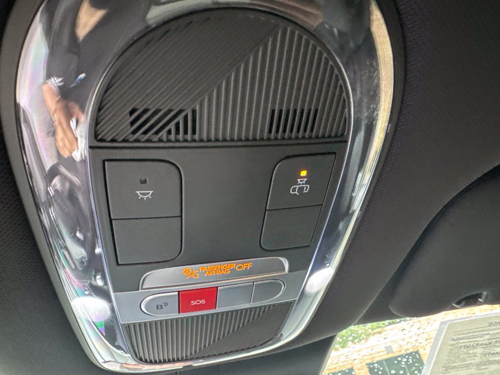 Used 2024 Hyundai Ioniq 6 Limited RWD image 19