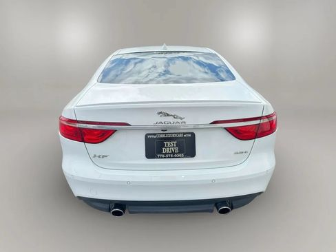 Used 2016 Jaguar XF R-Sport RWD image 10