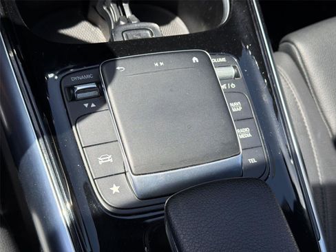Used 2023 Mercedes-Benz GLA 250 4MATIC image 36