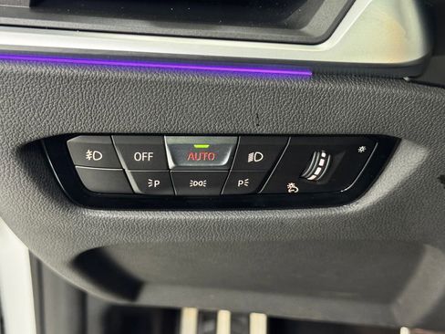 Used 2022 BMW 430i xDrive Coupe w/ M Sport Package image 23