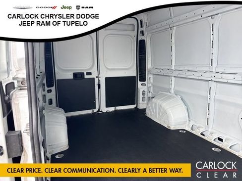 Used 2025 RAM ProMaster 2500 w/ Convenience Group FWD image 9