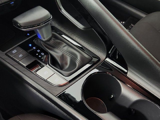 Certified 2025 Hyundai Elantra SEL FWD image 29
