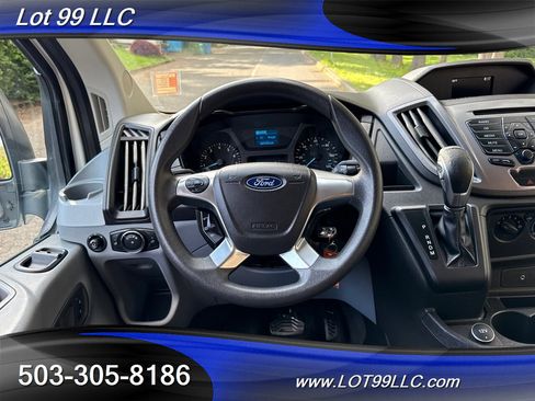 Used 2018 Ford Transit 350 XLT image 29