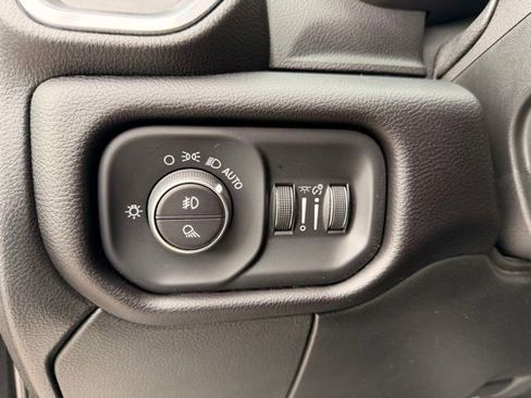Used 2022 RAM 3500 Laramie AWD/4WD image 23