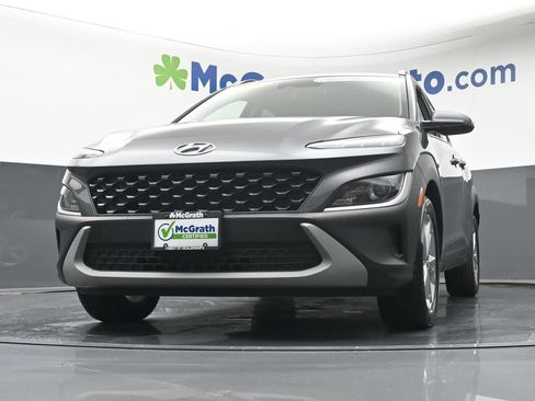 Certified 2023 Hyundai Kona SEL w/ Cargo Package AWD/4WD image 7