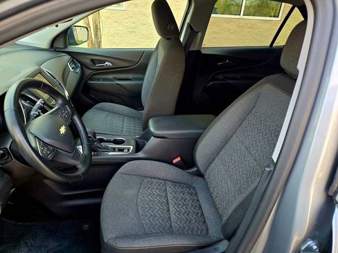 Used 2024 Chevrolet Equinox LT w/ LPO, Floor Liner Package image 22