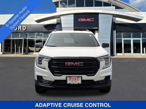 Certified 2023 GMC Terrain SLE w/ Driver Convenience Package image 10
