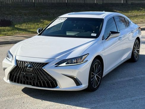 Certified 2023 Lexus ES 350 w/ Premium Package image 8