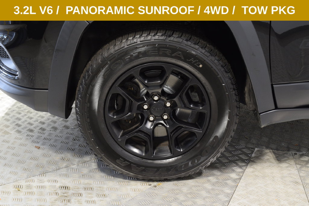 Used 2022 Jeep Cherokee Latitude w/ Sun & Sound Group AWD/4WD image 36