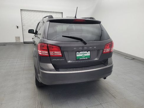 Used 2017 Dodge Journey SE FWD image 6