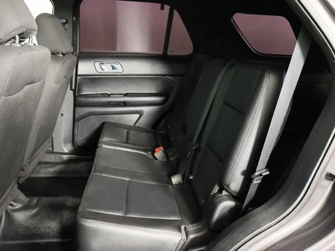 Used 2016 Ford Explorer 4WD Police Interceptor image 13
