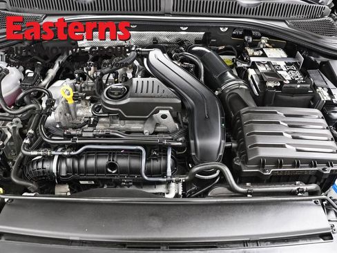 Used 2025 Volkswagen Jetta Sport FWD image 7