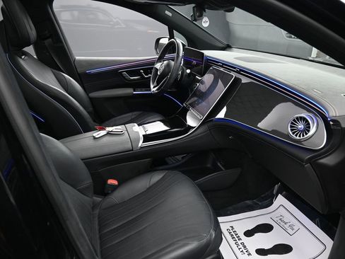 Used 2023 Mercedes-Benz EQS 450+ SUV image 32