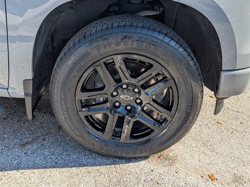 Certified 2024 Chevrolet Silverado 1500 Custom w/ LPO, Dark Essentials Package image 14