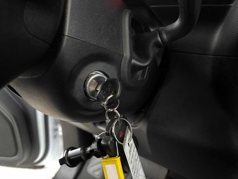 Used 2021 Chevrolet Silverado 1500 Custom image 18