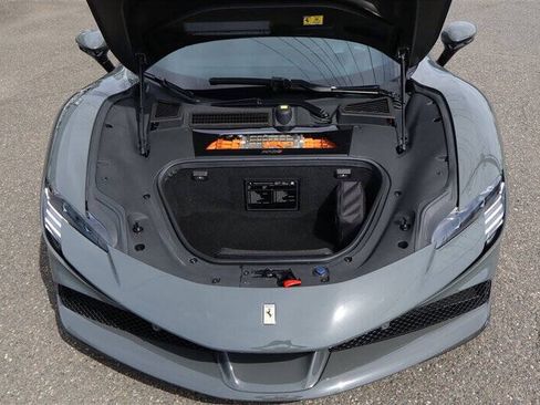 Used 2021 Ferrari SF90 Stradale AWD/4WD image 10