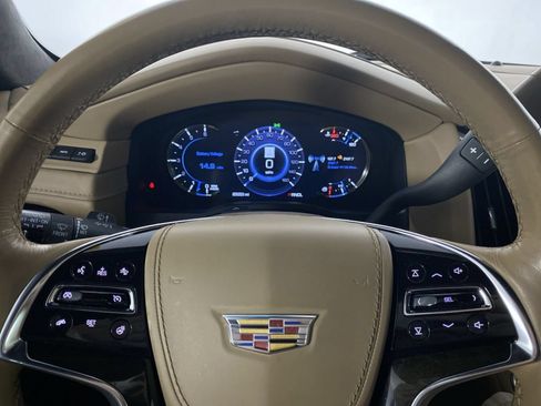 Certified 2020 Cadillac Escalade Platinum AWD/4WD image 3