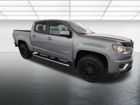 Used 2018 Chevrolet Colorado Z71 AWD/4WD image 9