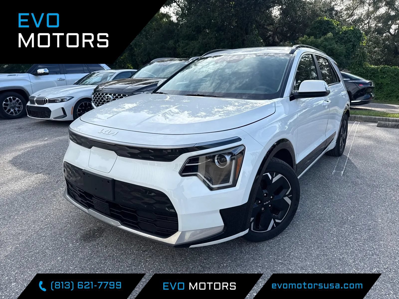 Used 2023 Kia Niro Wind w/ Wind Preserve Package FWD image 1