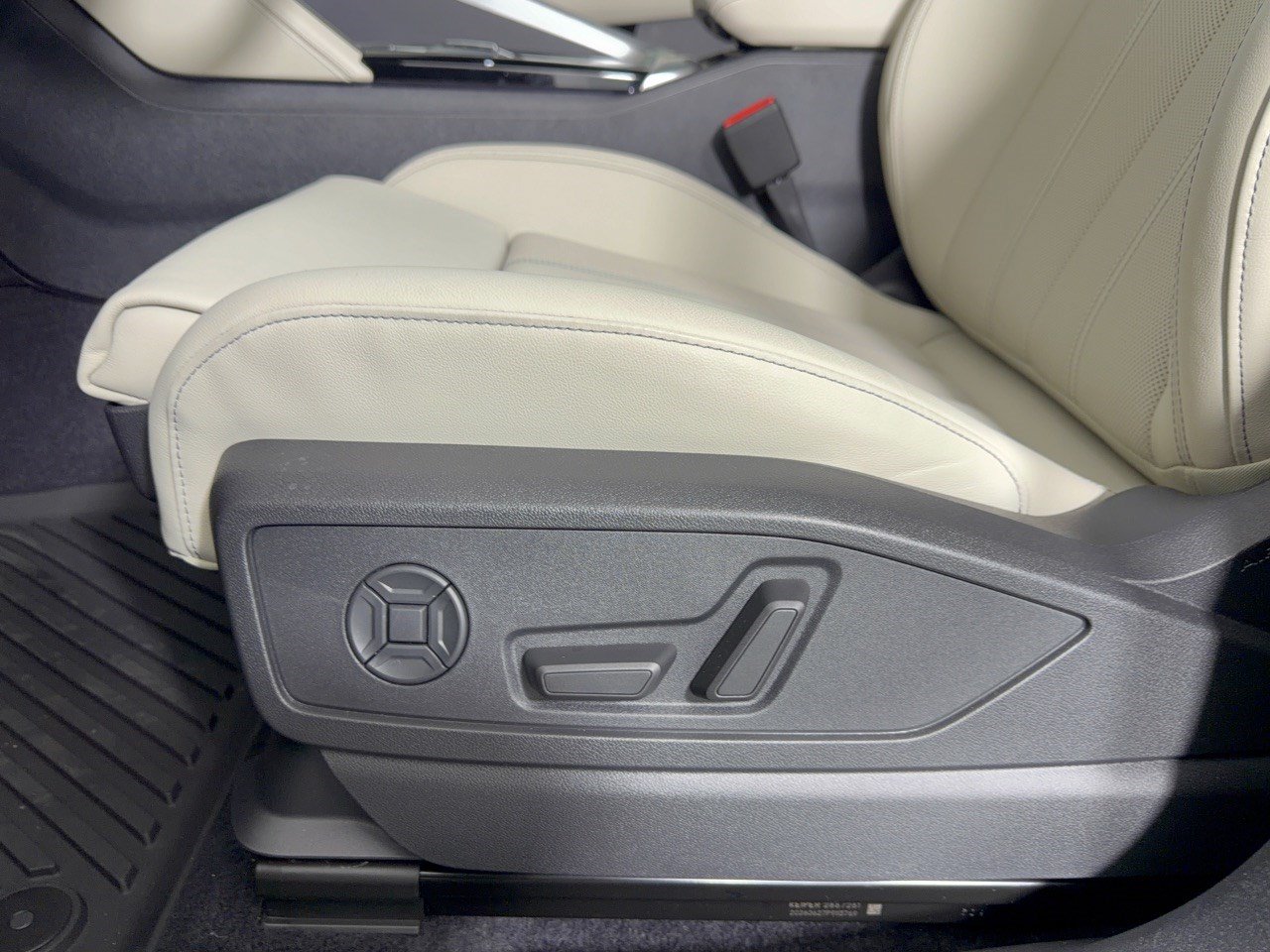 New 2026 Audi Q5 Premium Plus AWD/4WD image 16