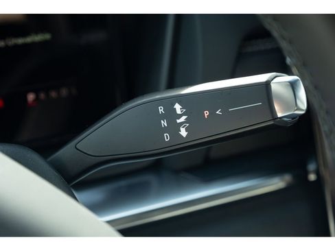 New 2026 GMC Terrain Elevation w/ Elevation Premium Package FWD image 21
