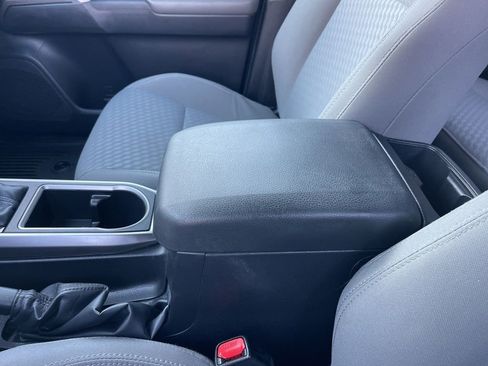 Used 2022 Toyota Tacoma SR5 image 14