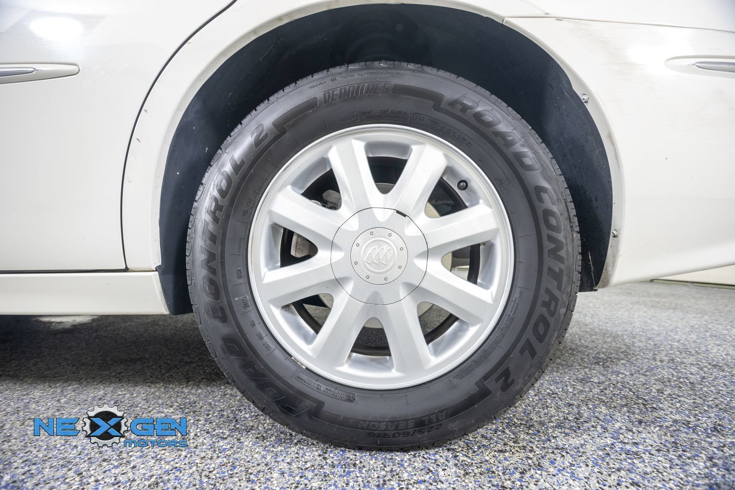 Used 2006 Buick LaCrosse CXL w/ Chrome Appearance Package FWD image 43