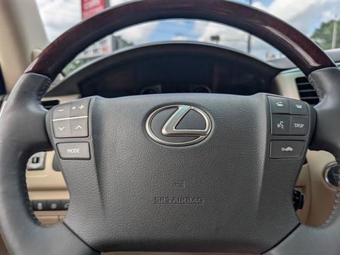 Used 2014 Lexus LX 570 4WD image 14