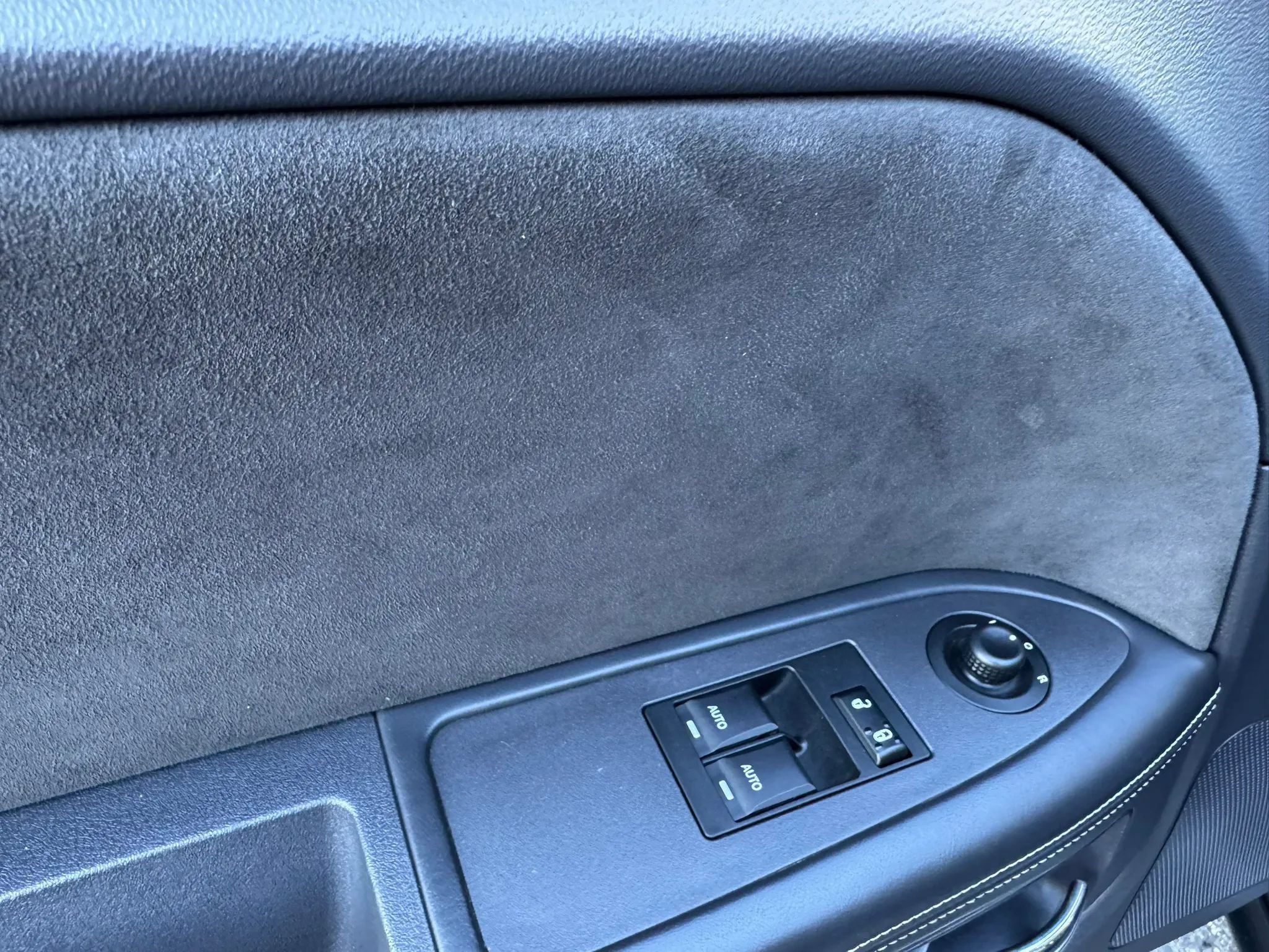 Used 2008 Dodge Challenger SRT8 RWD image 40