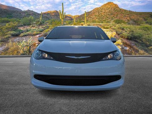 Used 2022 Chrysler Voyager LX w/ Fleet Security Group image 9