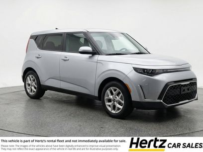 Used 2025 Kia Soul LX w/ LX Technology Package