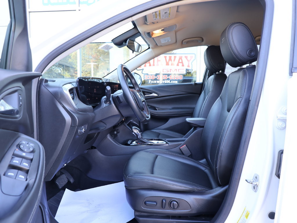 Used 2024 Buick Encore GX Sport Touring w/ Comfort Package AWD/4WD image 12