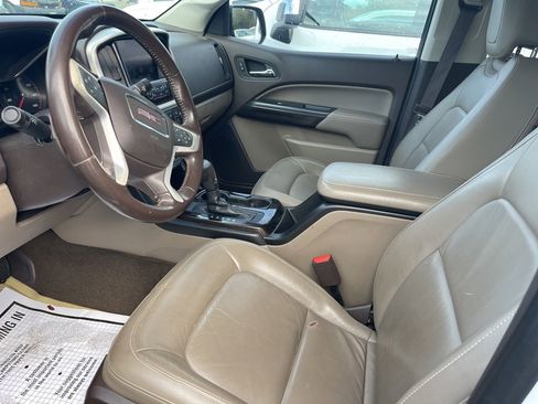 Used 2015 GMC Canyon SLT w/ Driver Alert Package image 4