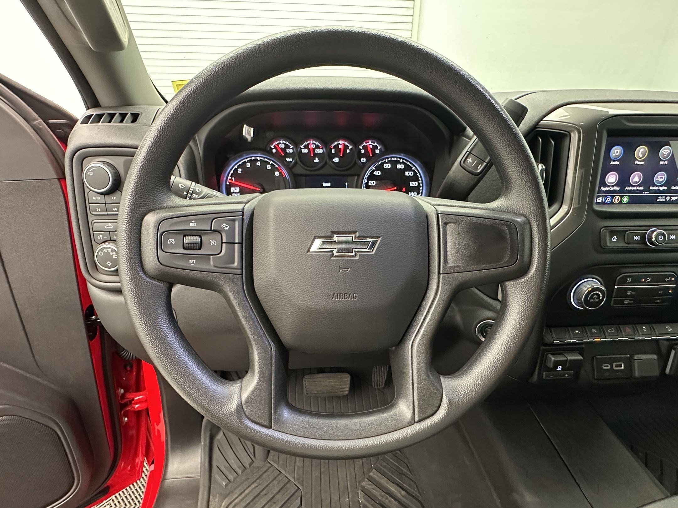 Certified 2026 Chevrolet Silverado 1500 Custom Trail Boss w/ Dark Appearance Package AWD/4WD image 11