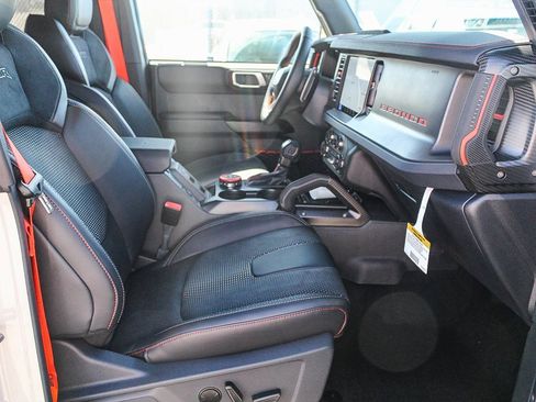 New 2025 Ford Bronco Raptor image 18