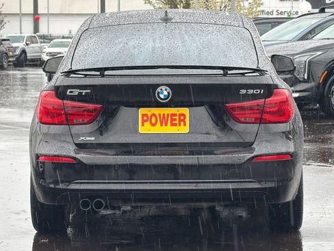 Used 2017 BMW 330i Gran Turismo xDrive image 5