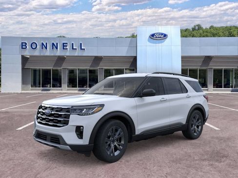 New 2026 Ford Explorer Active w/ Active Comfort Package AWD/4WD image 1