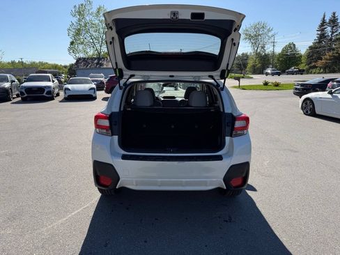 Used 2019 Subaru Crosstrek 2.0i Premium AWD/4WD image 12
