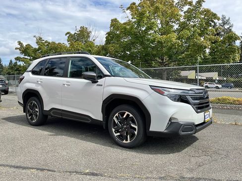 New 2025 Subaru Forester Limited image 2