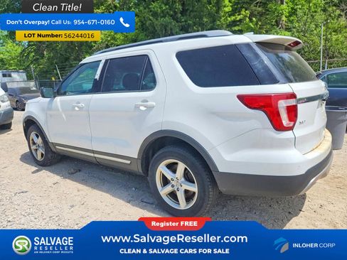 Used 2016 Ford Explorer XLT w/ Equipment Group 202A AWD/4WD image 3